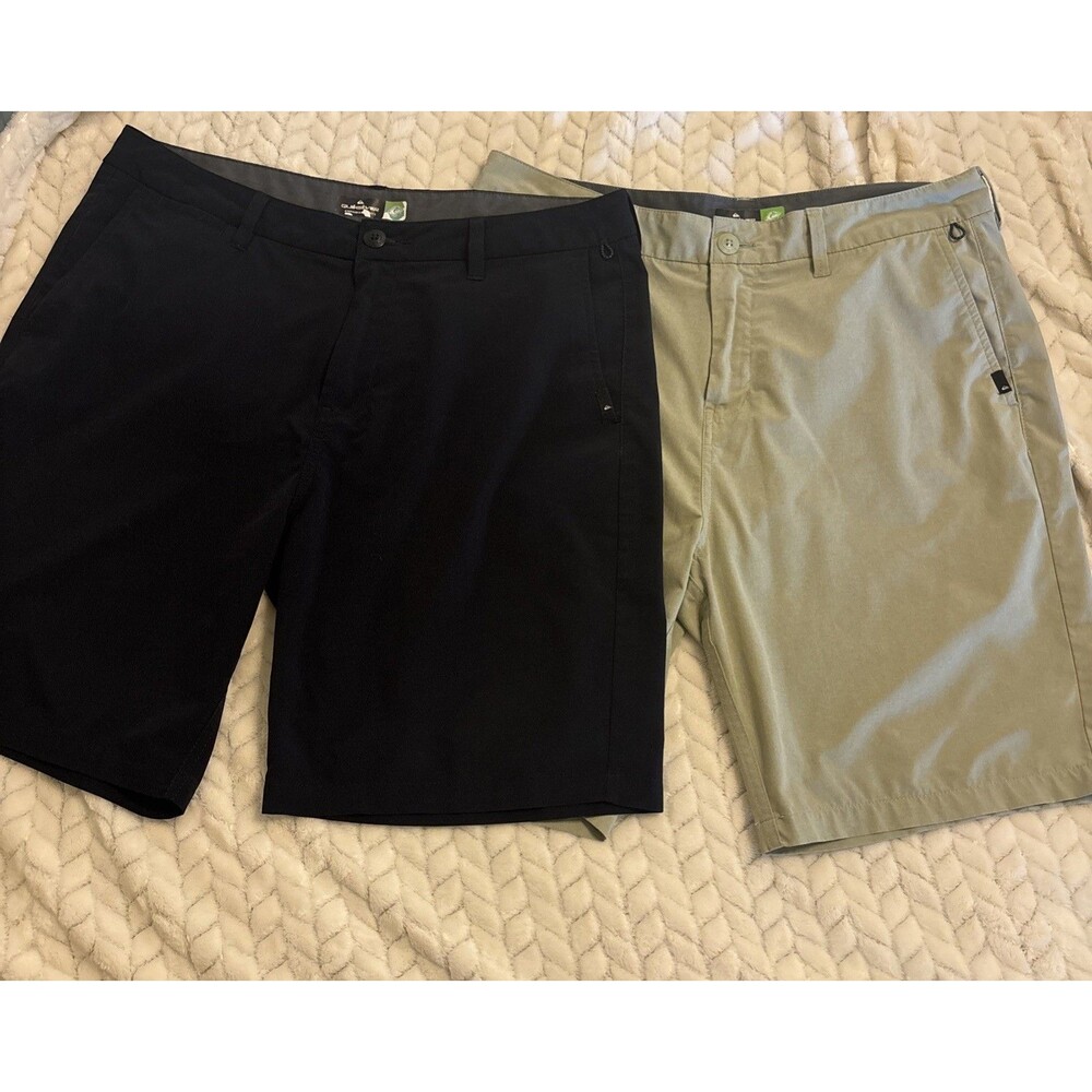 Quiksilver Amphibian Shorts Mens 34 Two Pairs 4 Way Stretch Hybrid Golf Casual